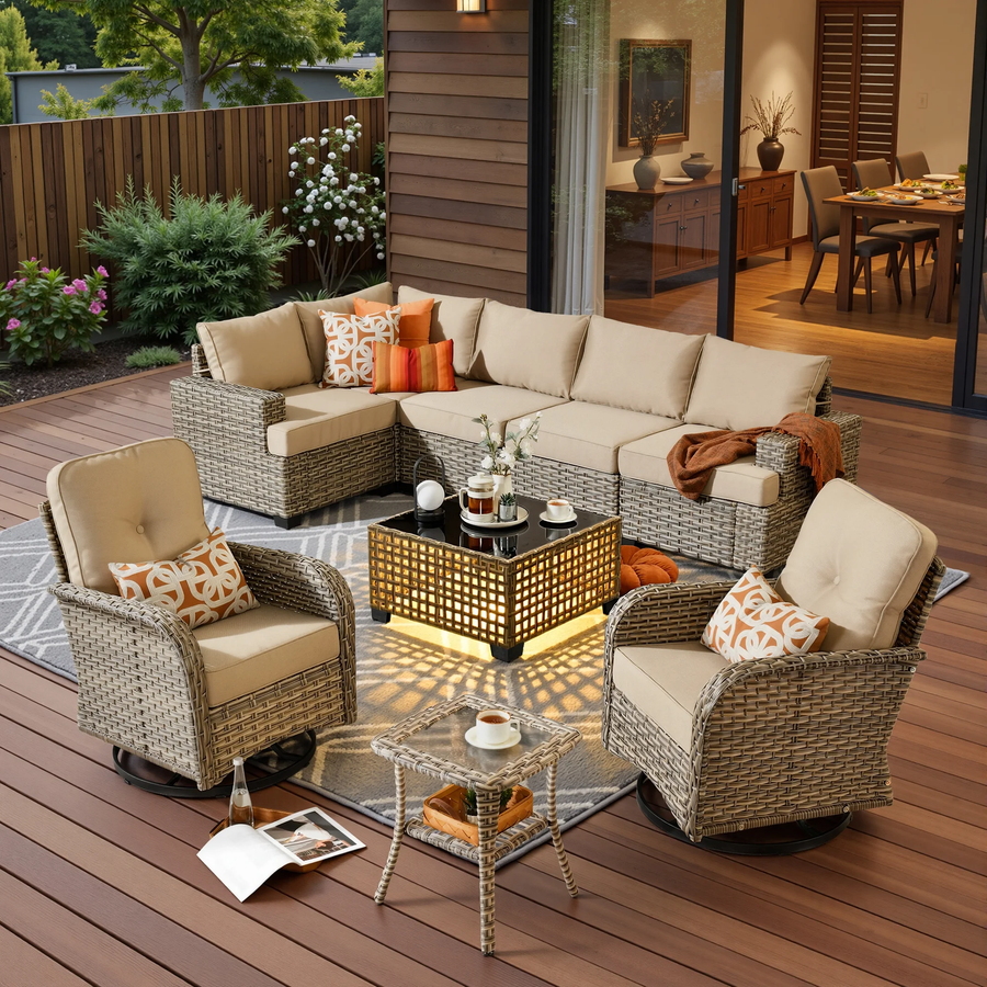 Luxury Outdoor Furniture & Dining